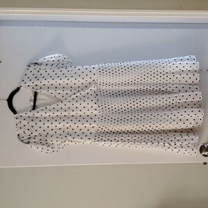 Loft wrap dress with pleated skirt and shear cap sle. Black and white Polka Dot